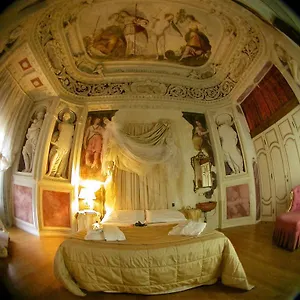 Гостевой дом Casa Museo Palazzo Valenti Gonzaga